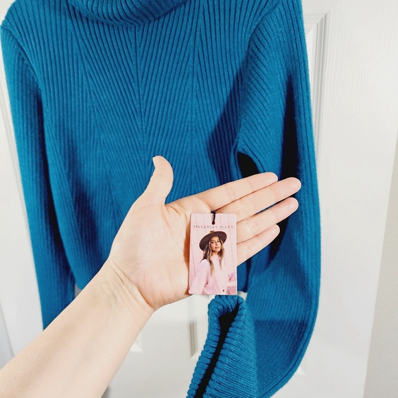 NWT SINCERELY JULES RIBBED CROP TURTLENECK SWEATER SIZE XL - Picture 2 of 5